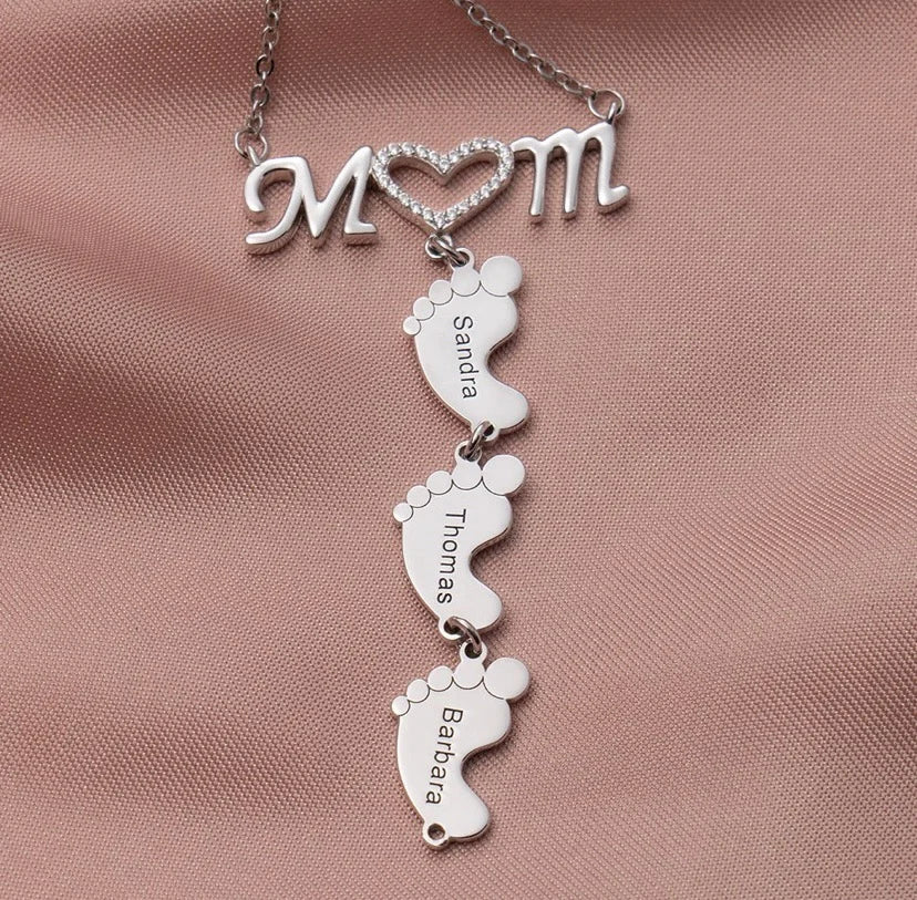 Mom Little Feet Name pendant